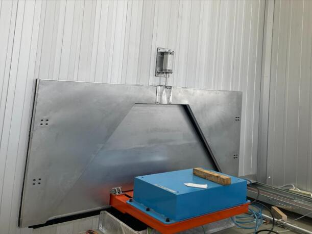 25mm铝板-上海凯迪拉克